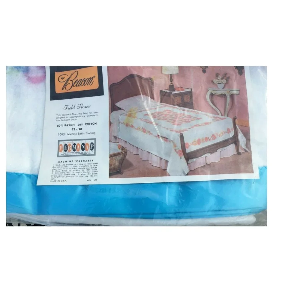 Vintage BEACON Blanket 1960's Pink & Blue Floral Flowers Shabby Retro  72 x 90